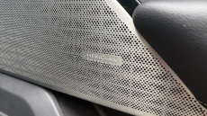 Land Rover Range Rover Velar 2.0 P300 R-Dynamic SE 5dr Auto Petrol Estate